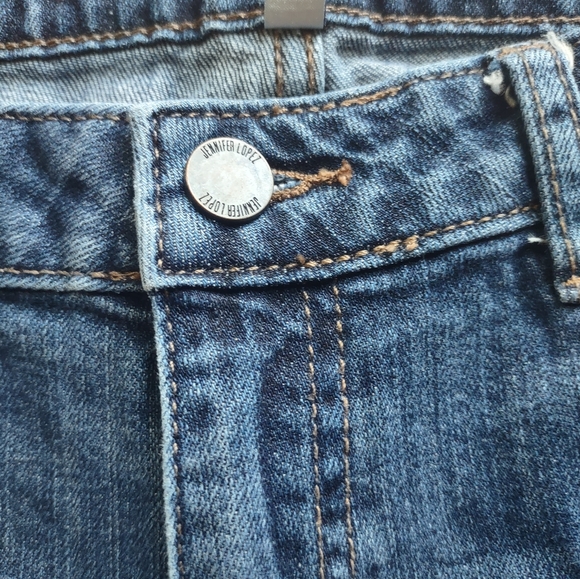 Jennifer Lopez Boyfriend Fit Size 10 Denim Jeans - Picture 3 of 10